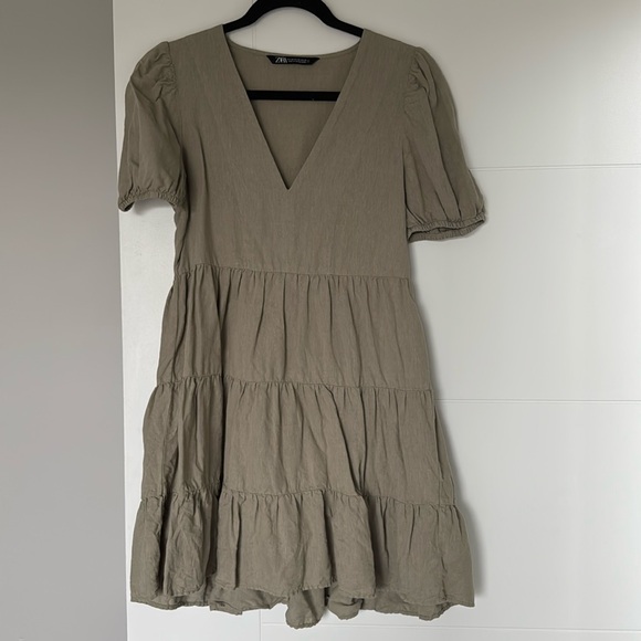 Zara Green Tiered Ruffled linen dress - Picture 6 of 8